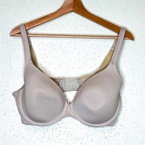 Cacique Lightly Lined T-Shirt Bra - Size 40DD